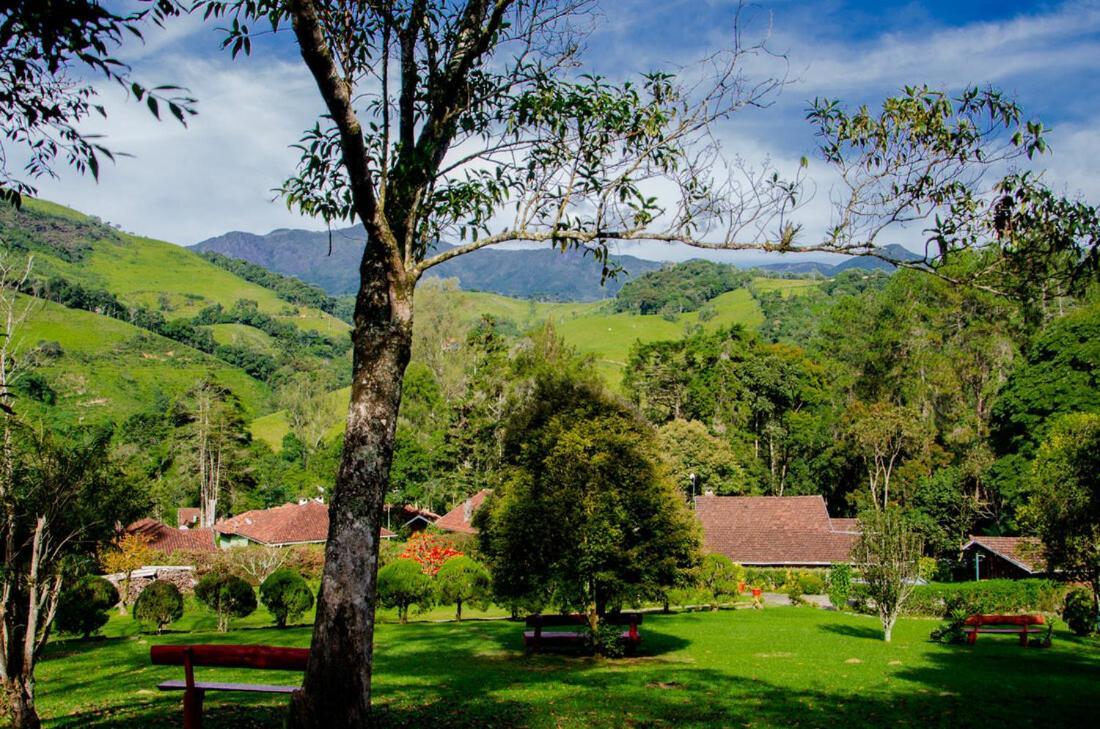 Pousada Pau Brasil Visconde De Maua Hotel Bocaina de Minas Exterior photo